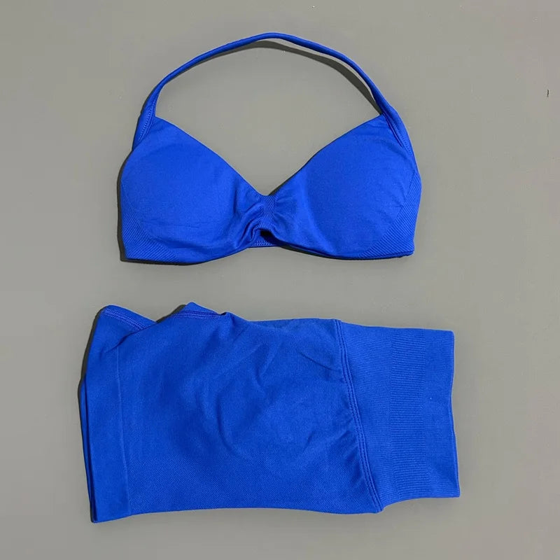 2-Piece Women’s Yoga Set Strappy Bra Scrunch Shorts