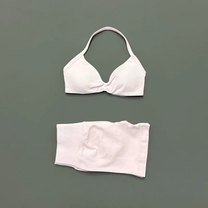 2-Piece Women’s Yoga Set Strappy Bra Scrunch Shorts