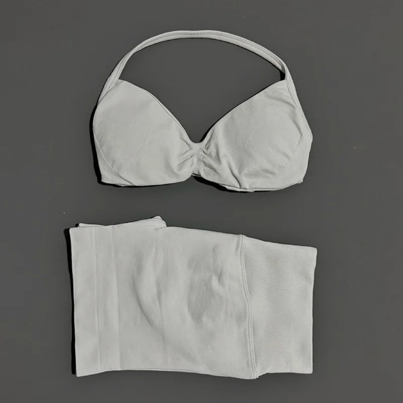 2-Piece Women’s Yoga Set Strappy Bra Scrunch Shorts