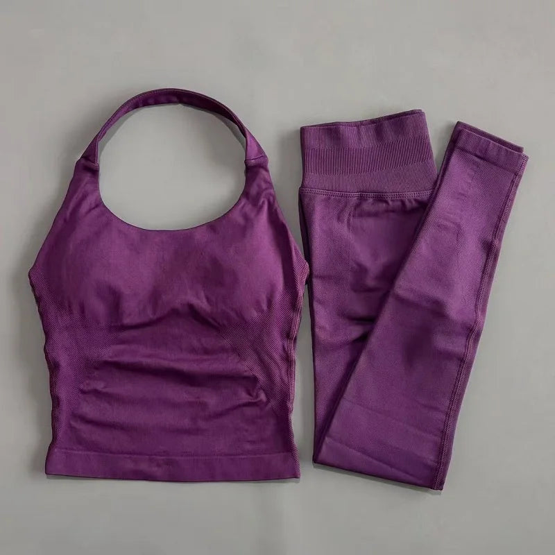 2-Piece Women’s Yoga Set Halter Top Peach Lift Leggings