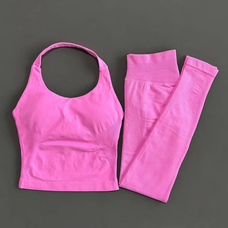 2-Piece Women’s Yoga Set Halter Top Peach Lift Leggings