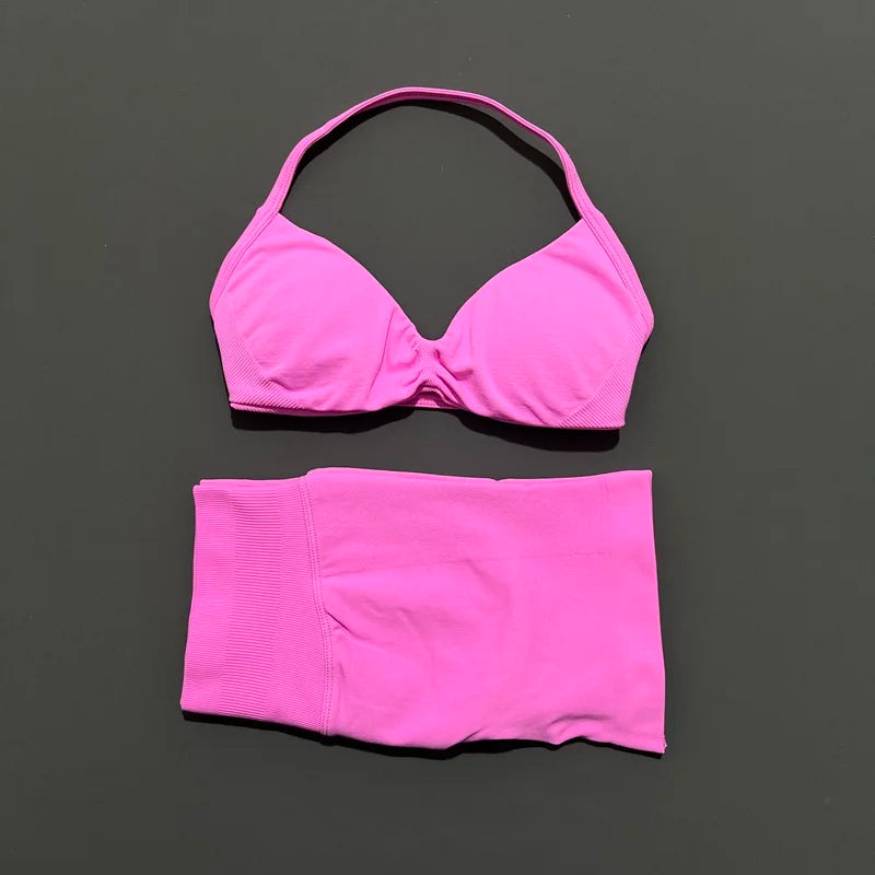 2-Piece Women’s Yoga Set Strappy Bra Scrunch Shorts