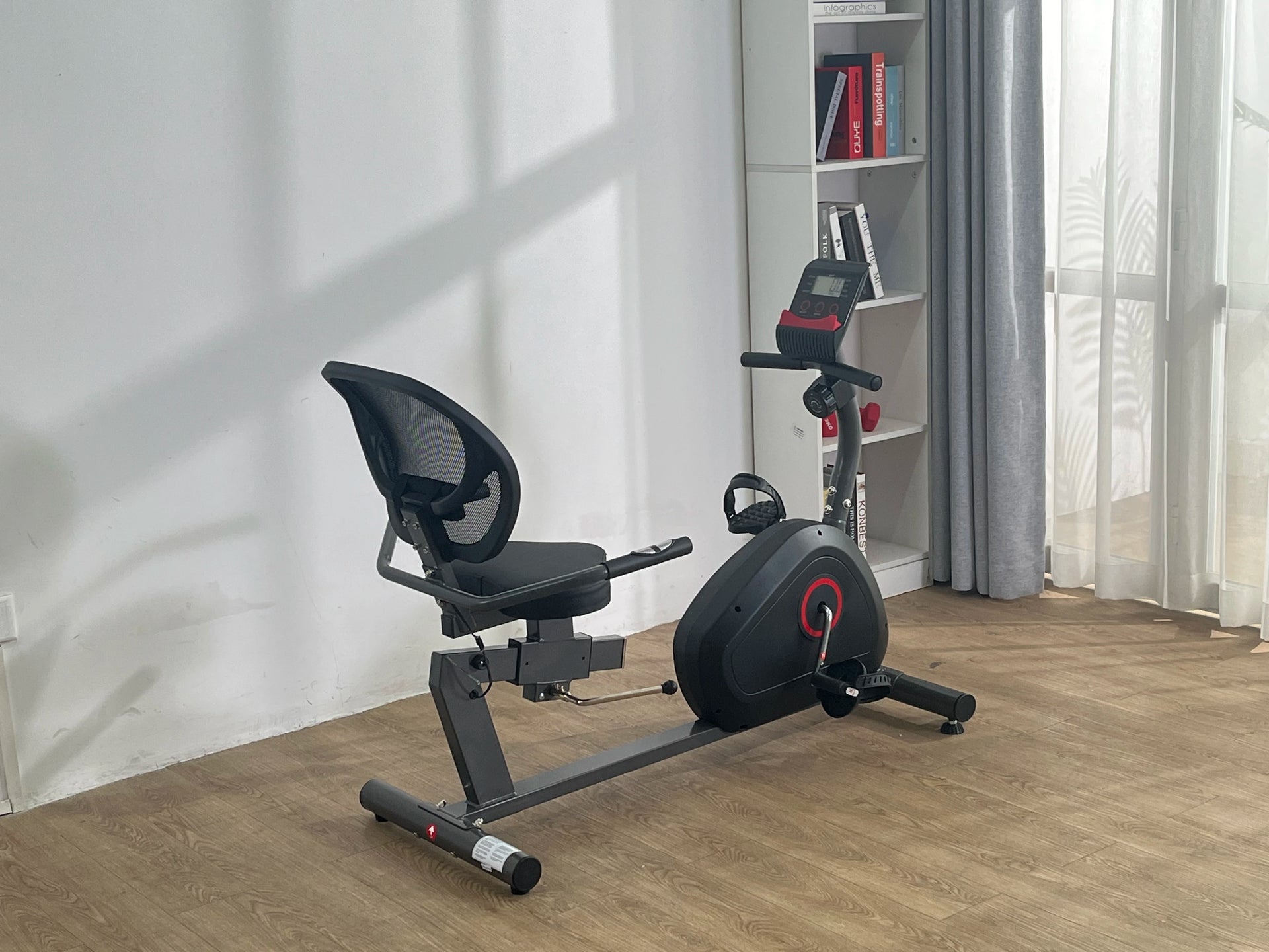 Recumbent Exercise Bike 8-Level Resistance Quiet Home Fitness Bike