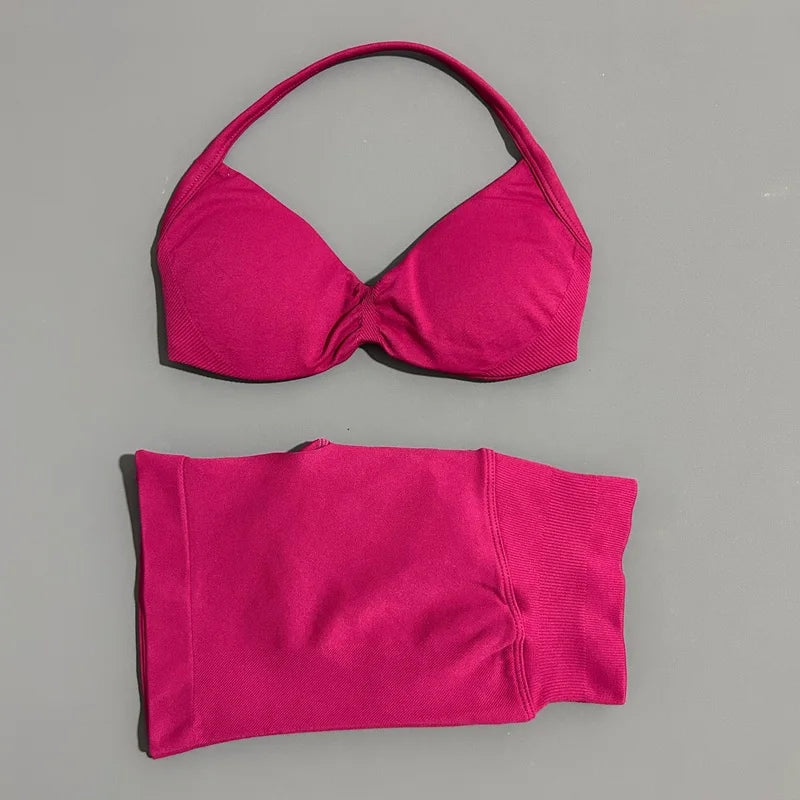 2-Piece Women’s Yoga Set Strappy Bra Scrunch Shorts