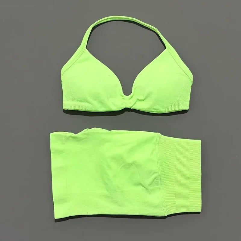 2-Piece Women’s Yoga Set Strappy Bra Scrunch Shorts
